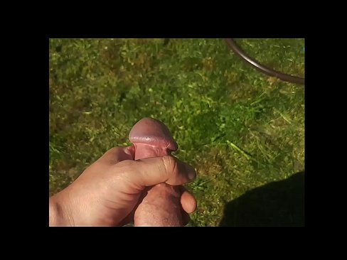 ❤️ Hot hottie si fa scopare la figa rosa e sborra con uno squirt in un giardino estivo Solo pornoal it.amourpassionfever.ru ❌
